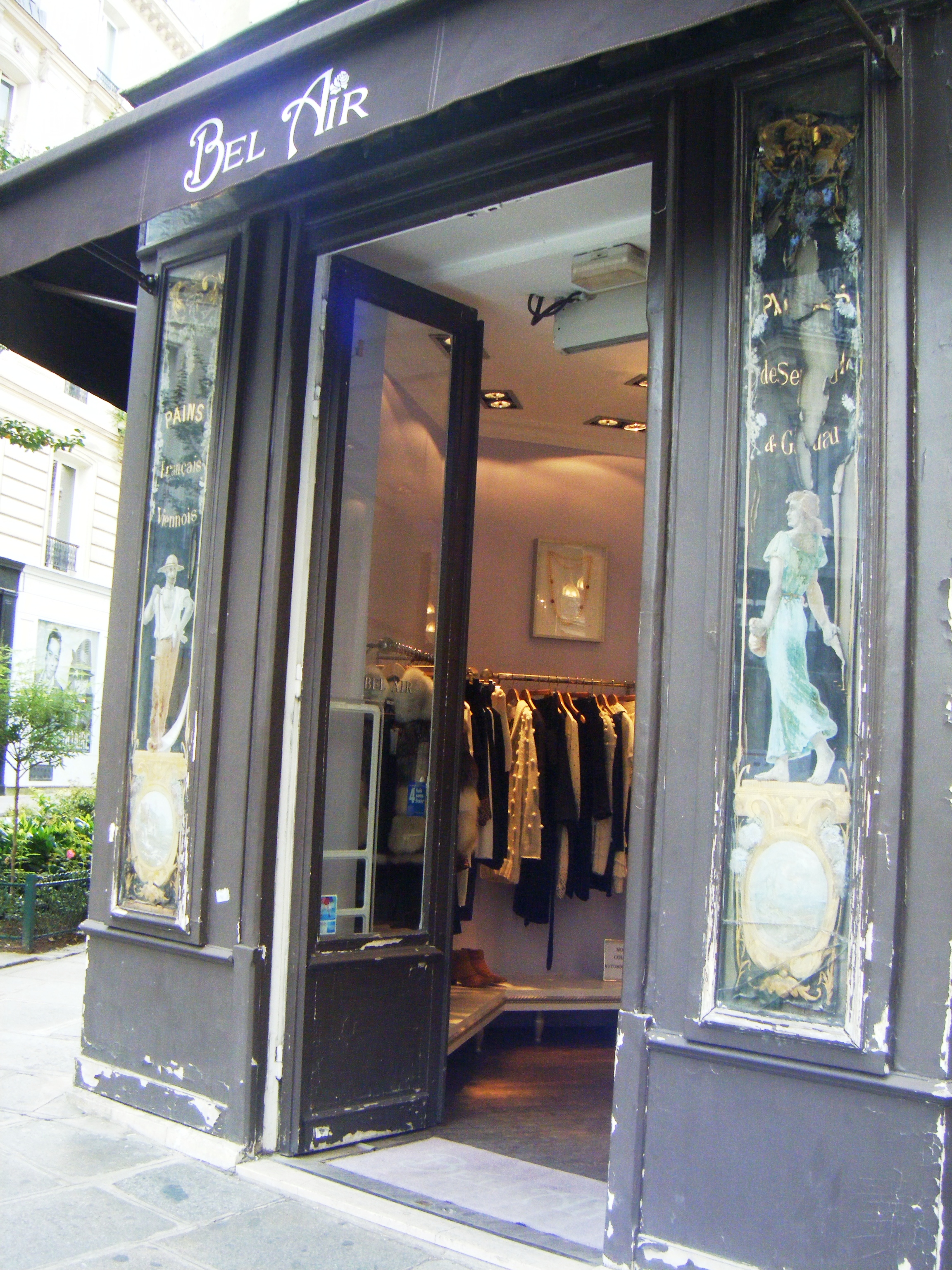 Boulangerie rue des rosiers