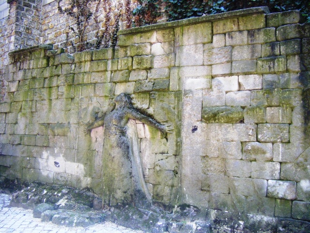 Le-Mur-des-Révolutions