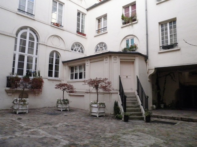 maison-de-jeux-rue-therese-75001-