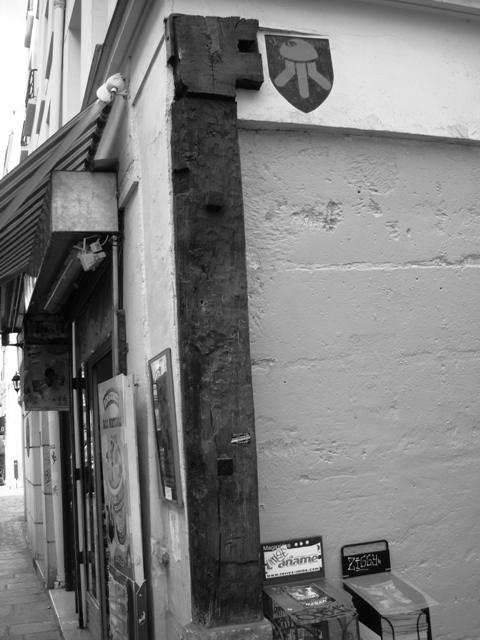 Poutre rue Saint Honoré