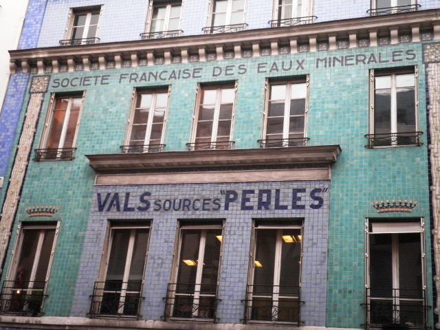 Société française des eaux minérales rue de Londres