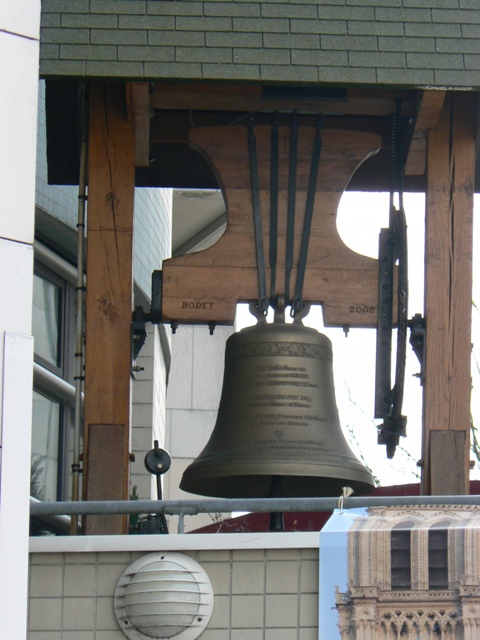 Cloche de l'église Sainte Colette