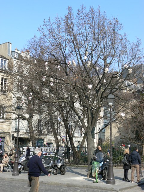 Arbre à livres Eglise Saint Germain