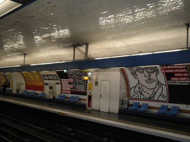 Keith Haring revient à la station Alma Marceau ligne 9