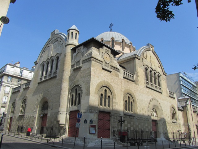 Eglise Saint Dominique rue de la Tombe Issoire 75014