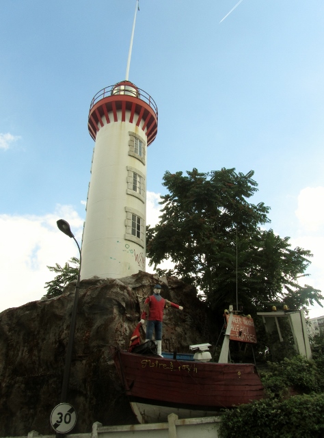 Le Phare Breton de la rue Castagnary