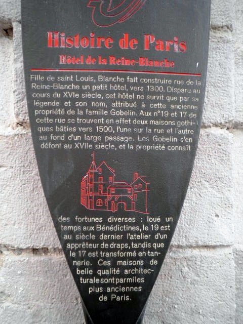 Panneaux « Histoire de Paris » par Philippe Starck