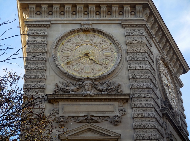 La double horloge du Ministère des Armées
