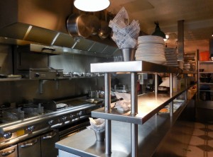 Moutarde Street Saint Michel