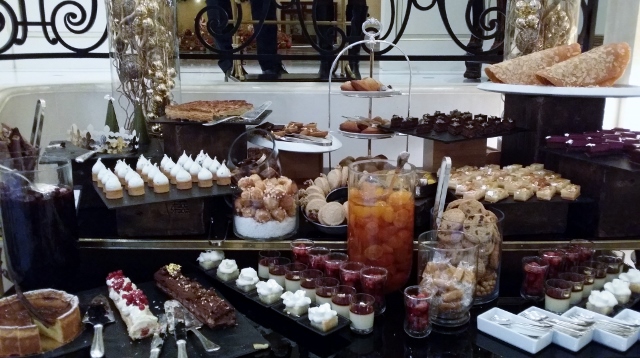 Tea-time au Shangri-La Hotel