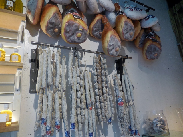 IT, Italian Trattoria