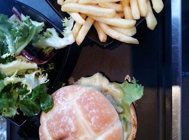 Red Dragon Burger à l'agneau gallois chez Red d'Hippo