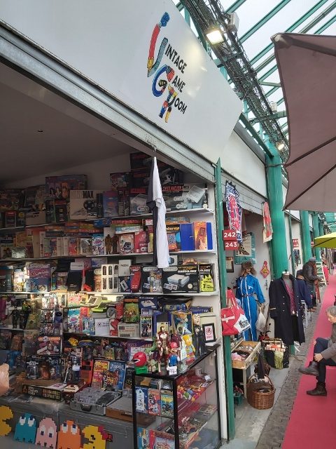 Jeux et jouets vintage aux Puces de Saint Ouen