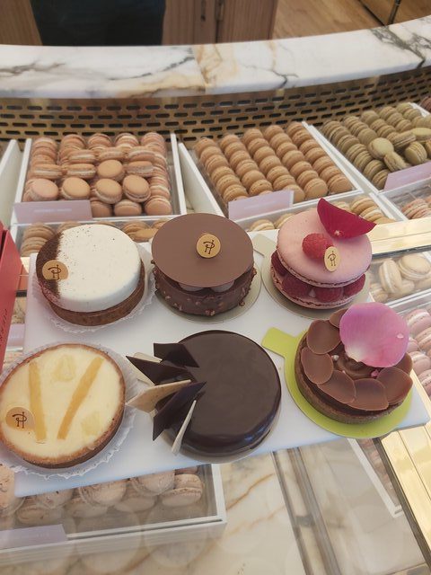 L'Occitane x Pierre Hermé