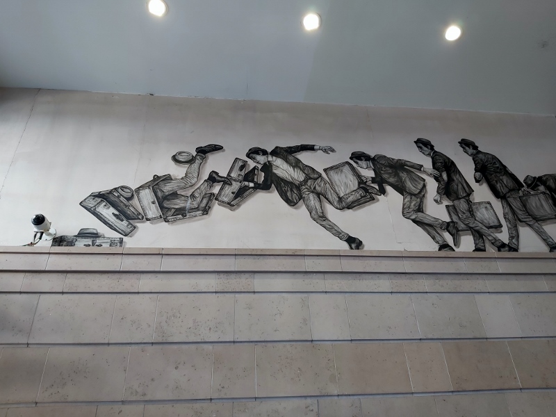 Levalet s'expose que les murs de la Gare Saint Lazare