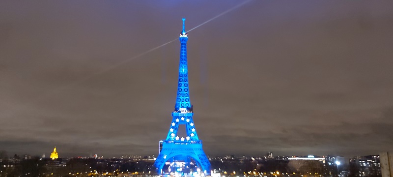 Tour Eiffel en bleu