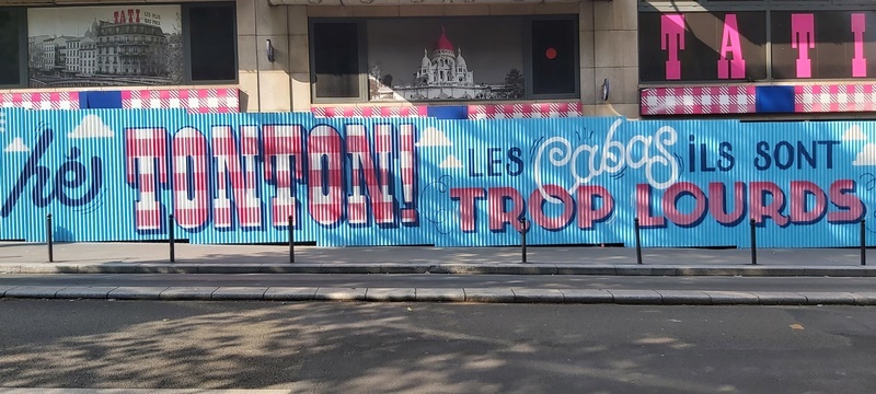 Fresque hommage à Tati Barbès par La Main Gauche