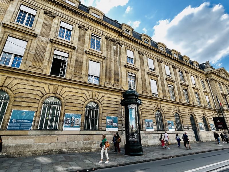 60 ans Paris Historique