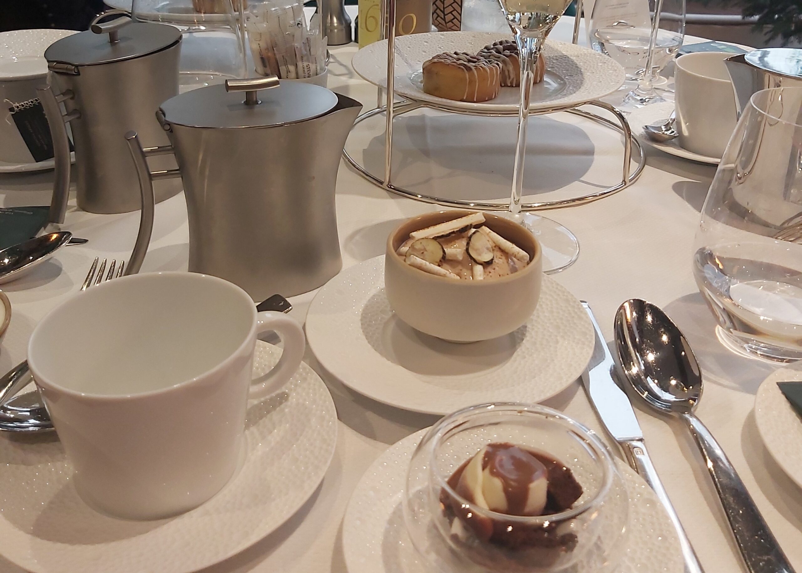 Afternoon Tea Le Joy