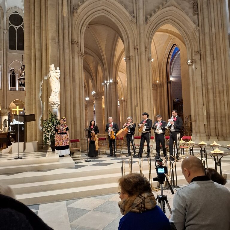 Notre Dame de Paris et Santa Maria Guadalupe