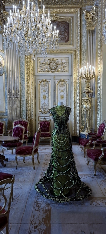 Exposition Louvre couture