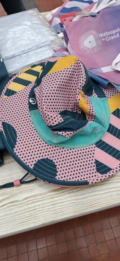 Premier Salon du de l'Objet et du Pin’s olympiques à la Cité du Cinéma