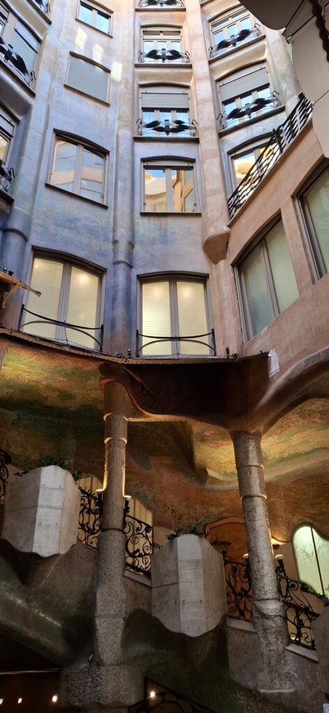 La Pedrera (Casa Milà) 