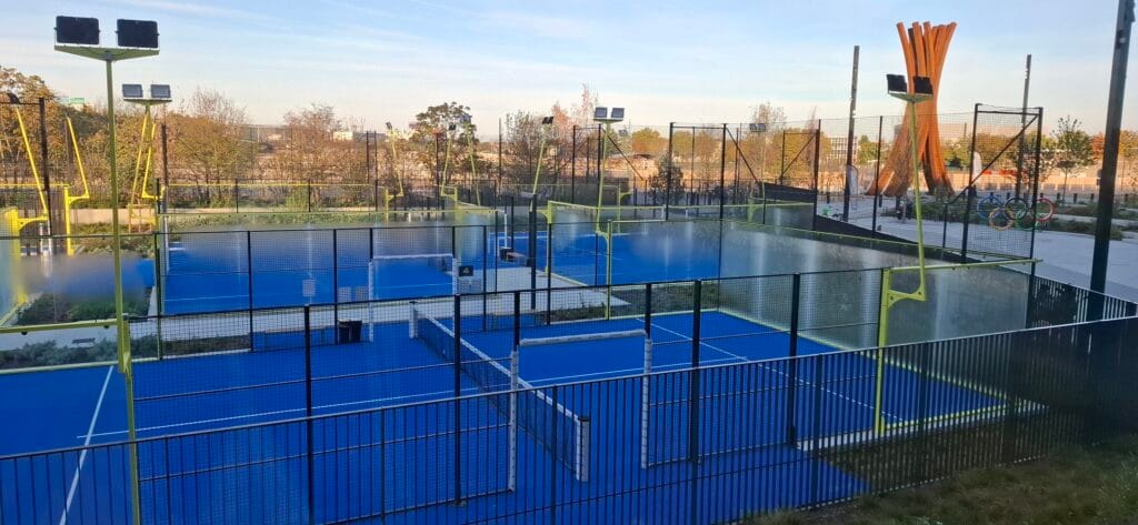 Centre Aquatique Olympique de Saint-Denis