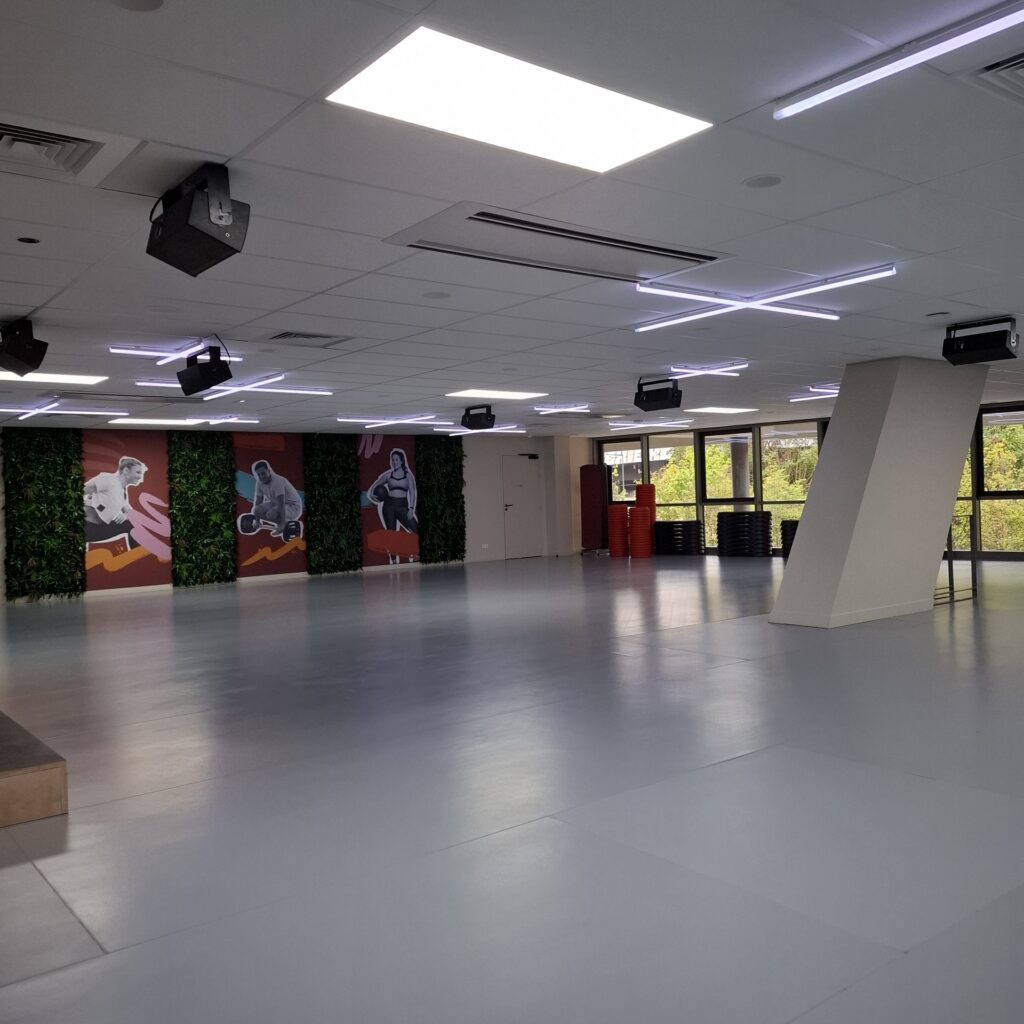 Centre Aquatique Olympique de Saint-Denis