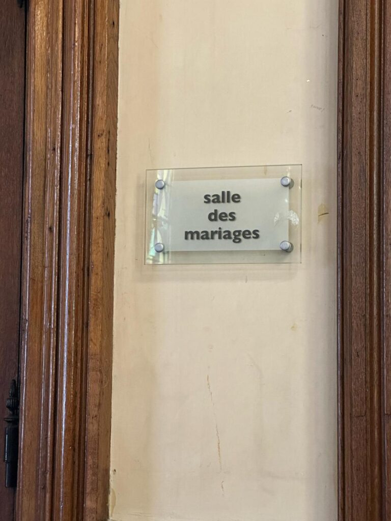 Mariage à la Mairie de Saint-Denis - Salle des Mariages 