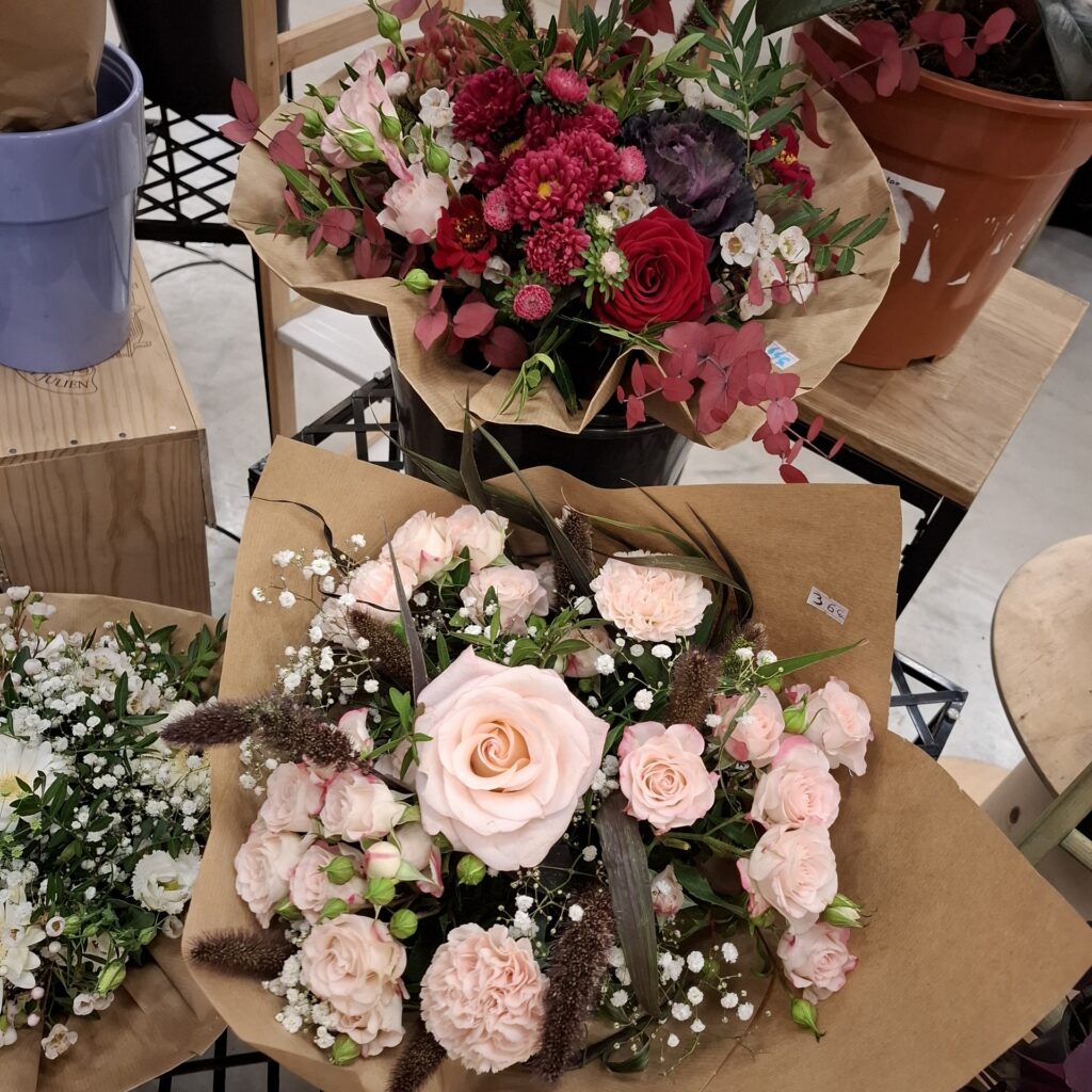 Souhaitée fleuriste Communale Saint-Ouen Ligne 14 