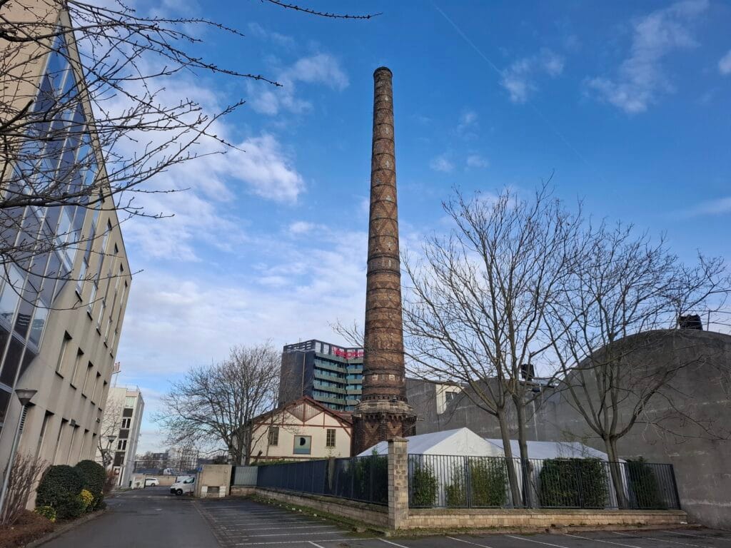 Cheminée Menier Saint-Denis