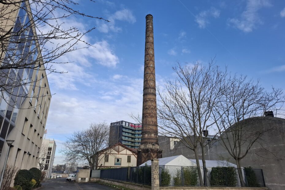 Cheminée Menier Saint-Denis