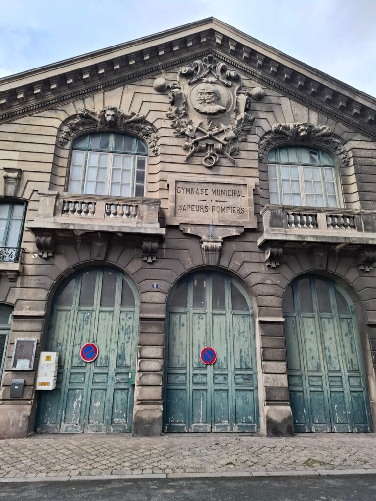 Le gymnase municipal ex-pompiers à Saint-Ouen