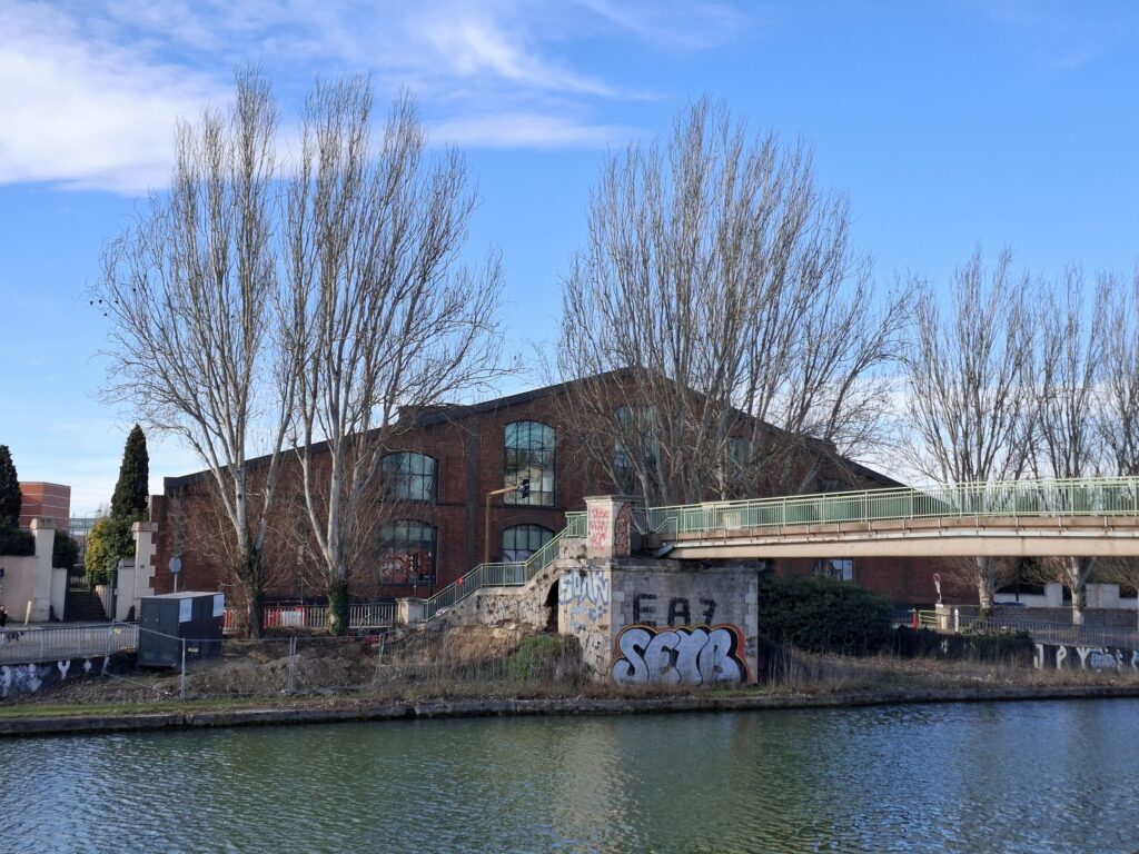 La halle de l’ancienne usine Laveissière à Saint-Denis