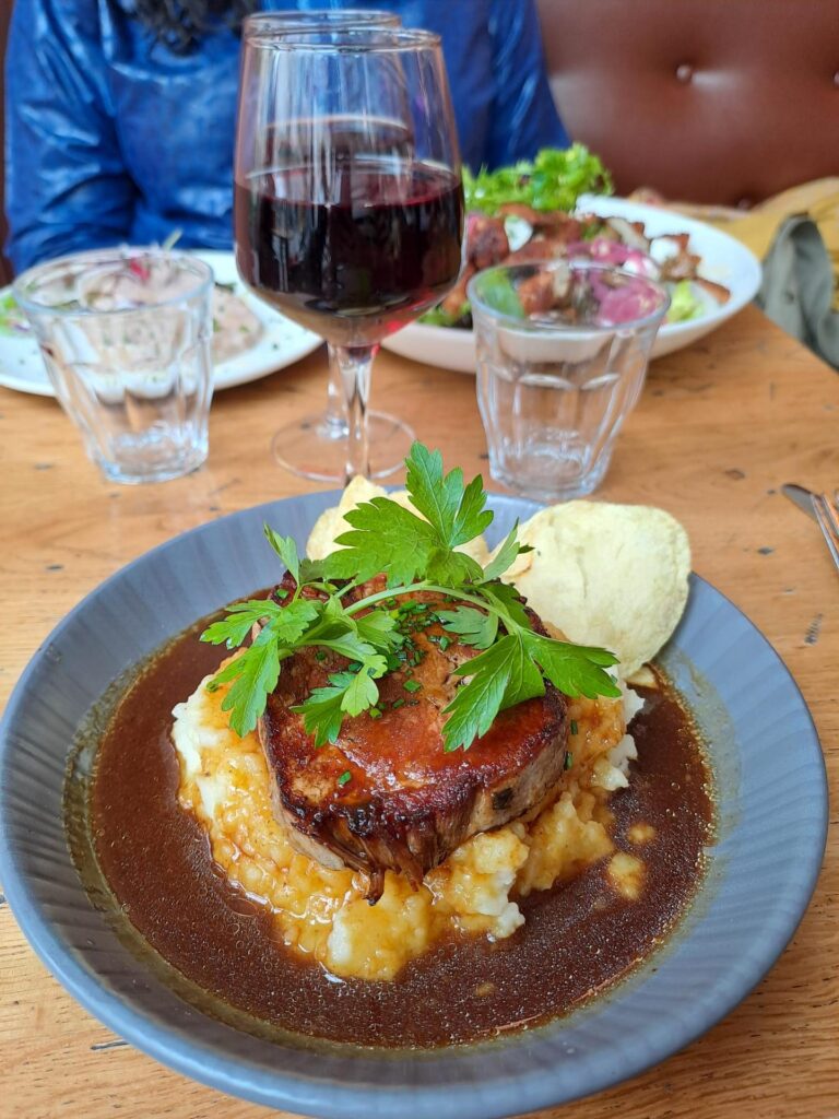 Chez Huguette à Saint-Ouen