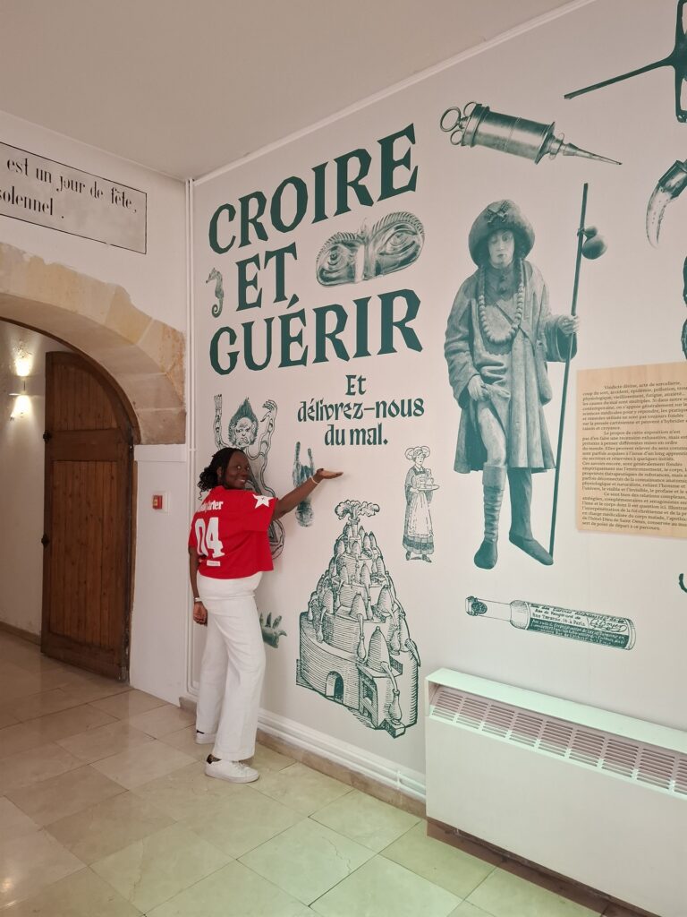 Exposition Croire et guérir Musée d'Arts et d'histoire de Saint-Denis